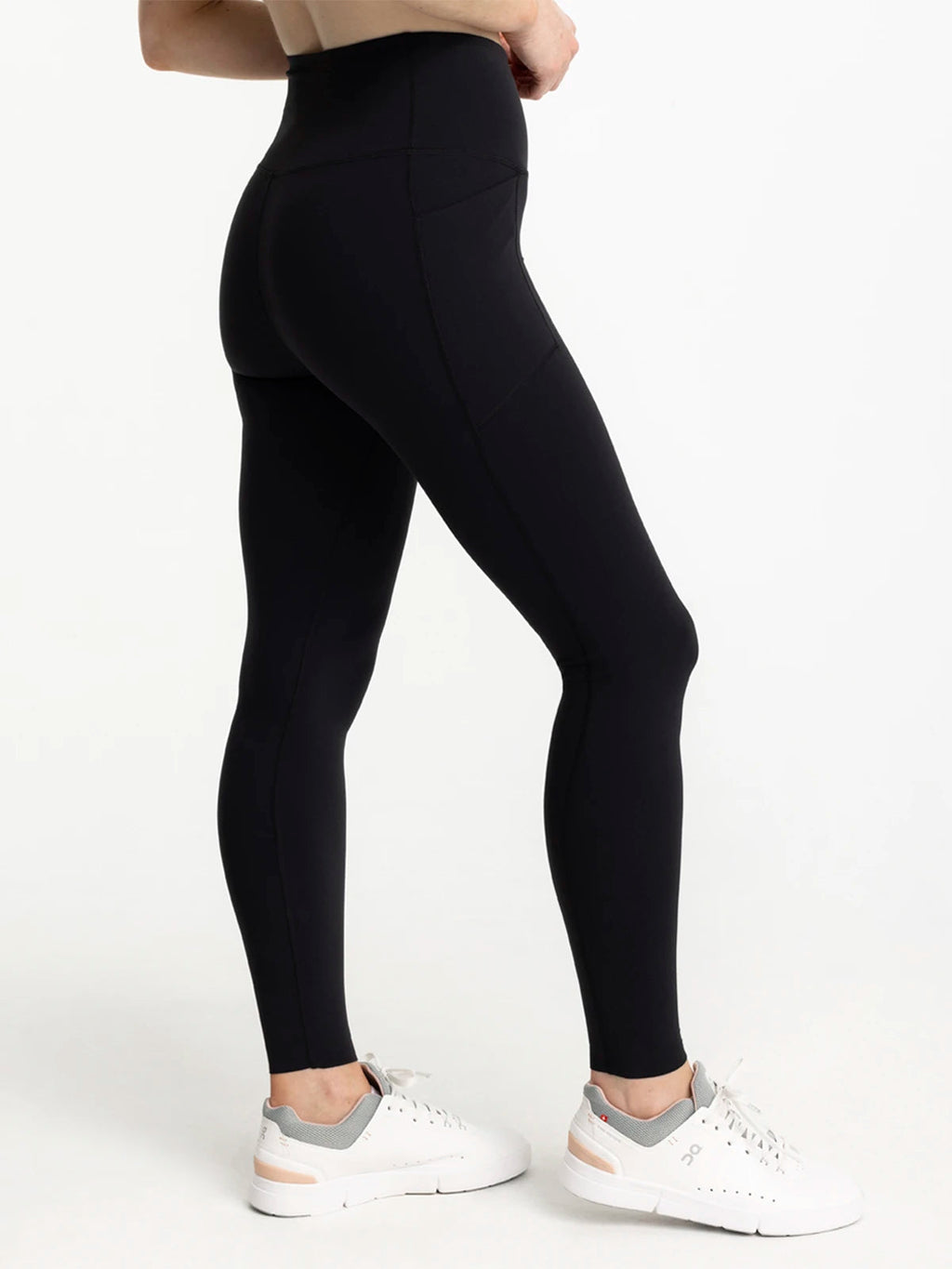 Free Fly All Day 7/8 Pocket Legging Pants-Black