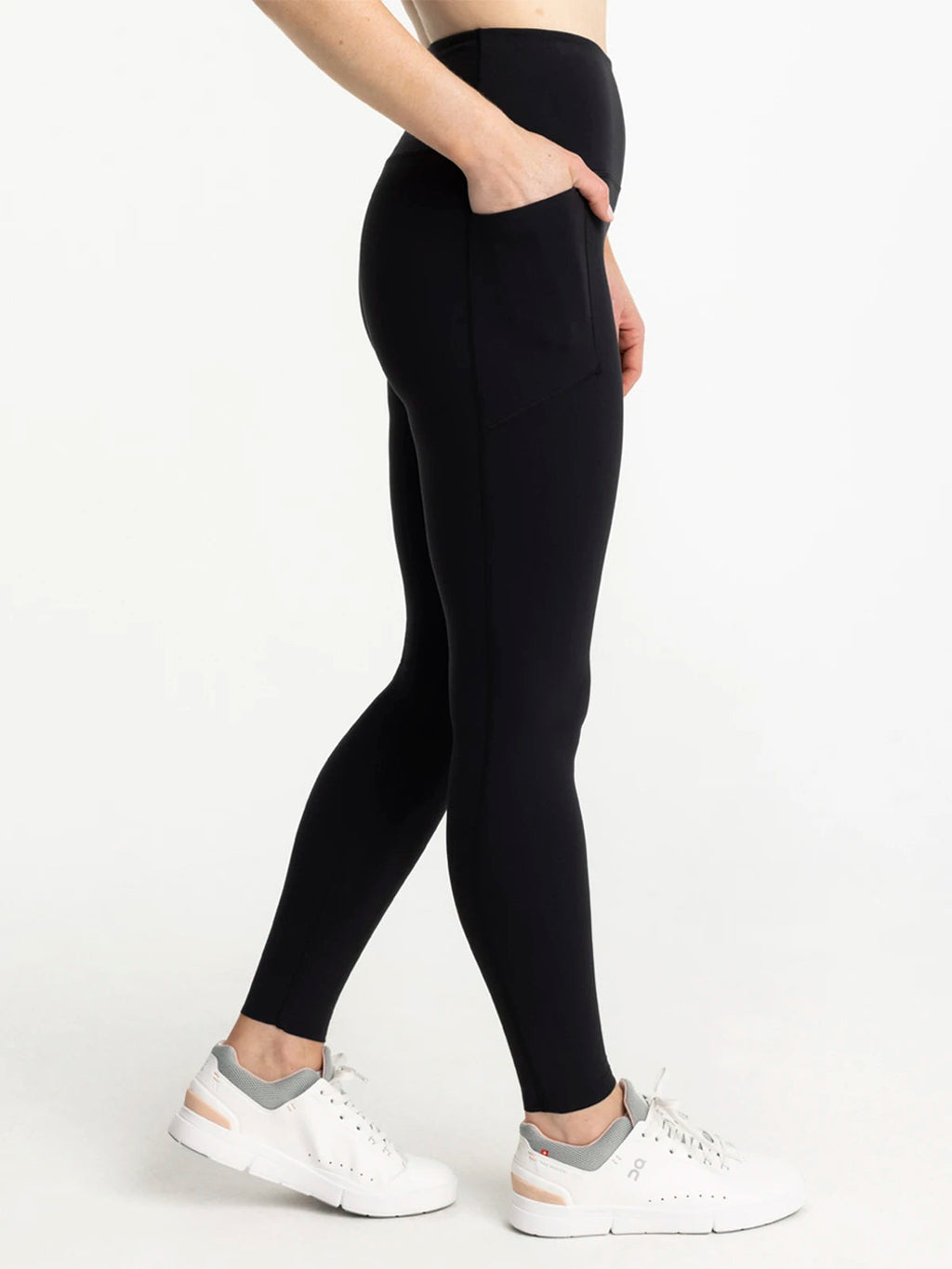 Free Fly All Day 7/8 Pocket Legging Pants-Black
