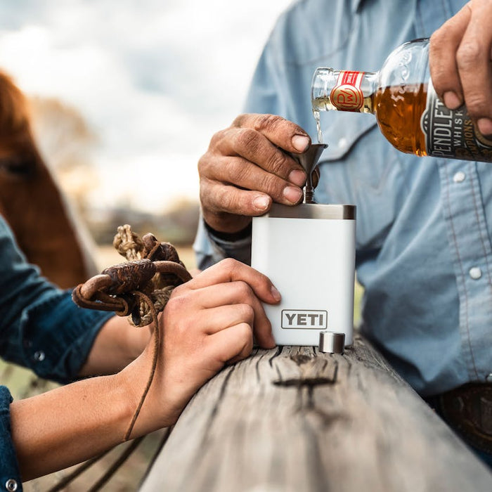 YETI Flask-Wetlands Camo