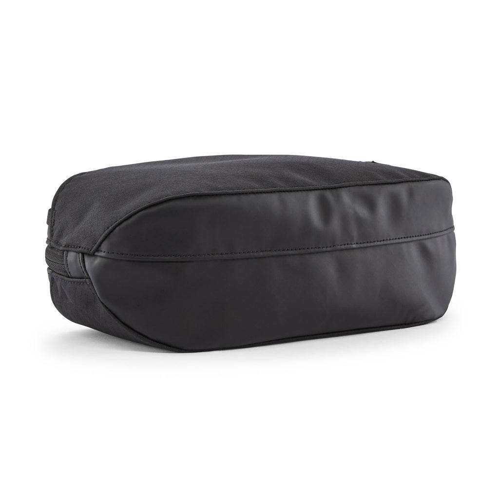 Patagonia Black Hole Cube 3L Bag-Black w/Black