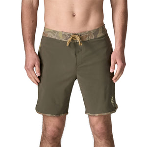 Patagonia Hydropeak Side Shore 18 in Boardshorts-Basin Green— Alternate View
