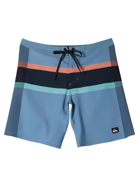 aqybs03627_quiksilver_2Cf_bkq6