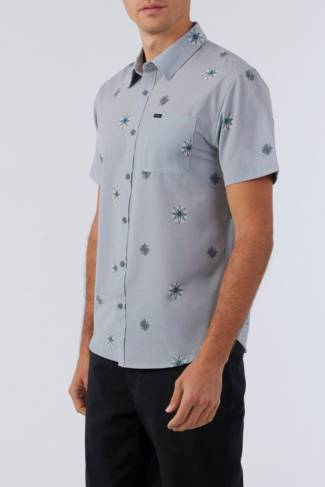 O'Neill Trvlr UPF Traverse Standard S/S Shirt-Light Grey