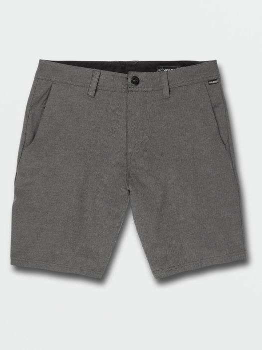Black volcom deals shorts