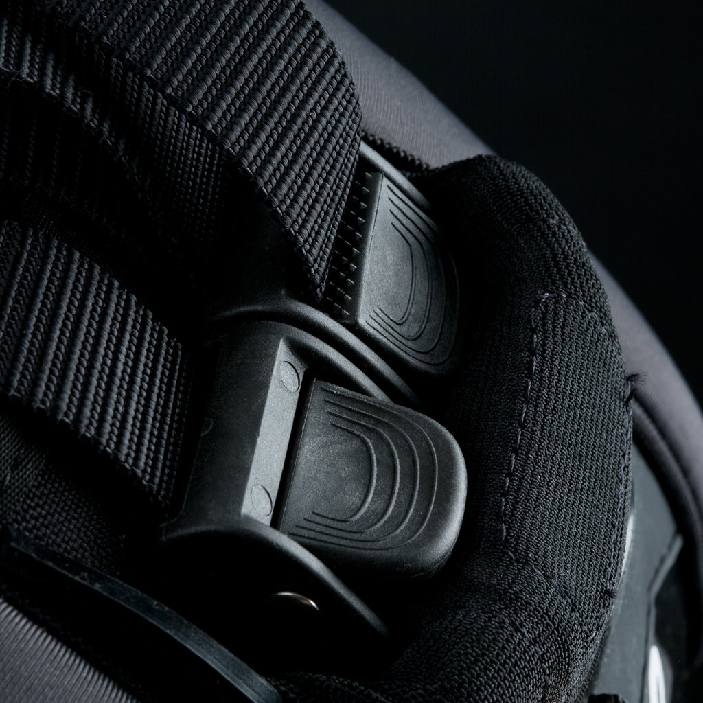 ION B2 Seat Harness-Black