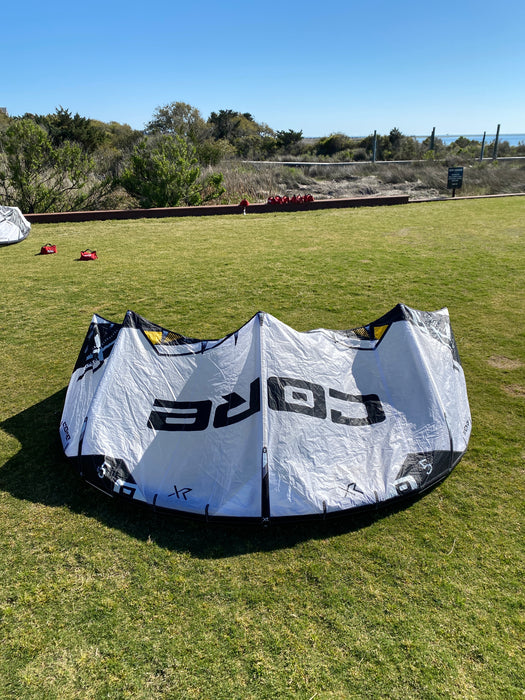 USED Core Riot XR5 Kite-5m-White/Black