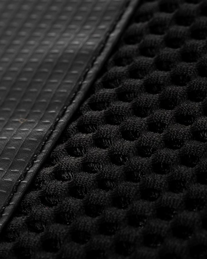 Creatures Shortboard Day Use DT2 Boardbag-Black Silver