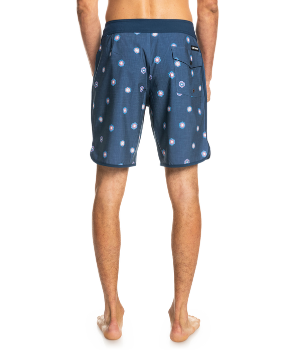 Quiksilver Surfsilk Scallop 19 Boardshorts-Insignia Blue