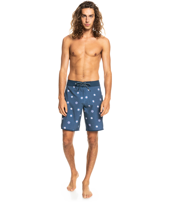 Quiksilver Surfsilk Scallop 19 Boardshorts-Insignia Blue